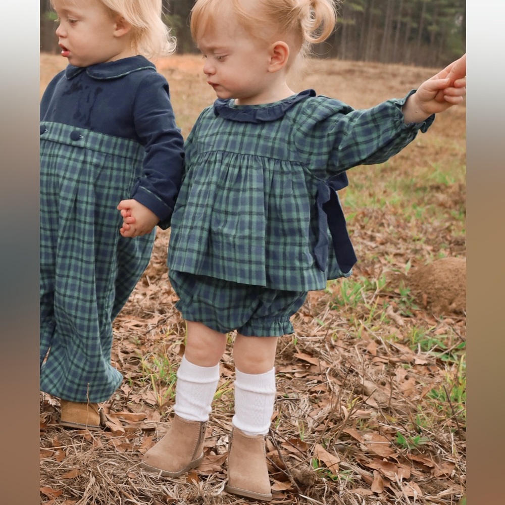 Cecil and Lou two piece set! Size 9M